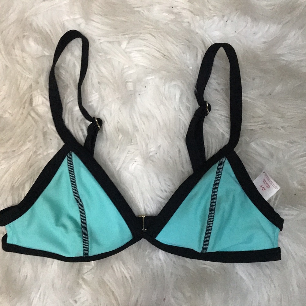 Cute Triangl Swimsuit!